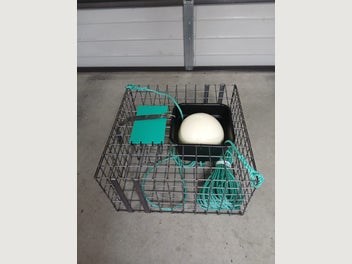 Image 1 of 4