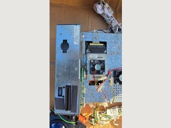 Image 1 of 7