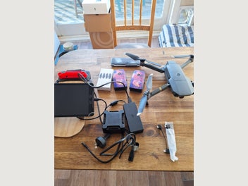 Image 1 of 7