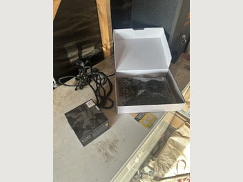 Image 1 of 3