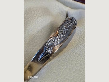 Image 1 of 7