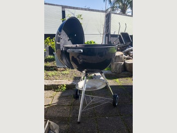 Image 1 of 6