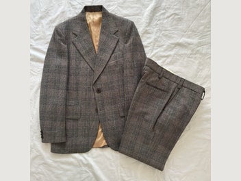 Image 1 of 8