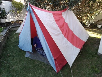 Image 1 of 4