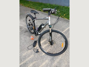 Image 1 of 6