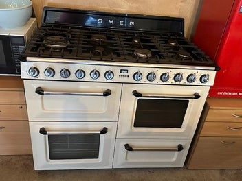 Image 1 of 10