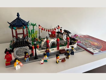 Image 1 of 4