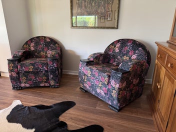Image 1 of 7