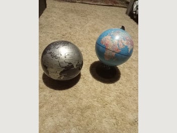 Image 1 of 4