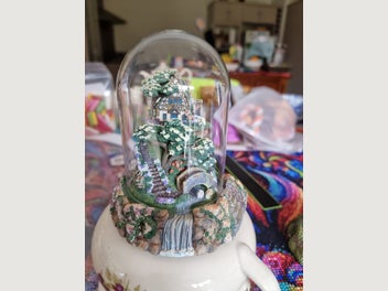 Image 1 of 2