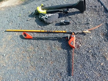 Image 1 of 5