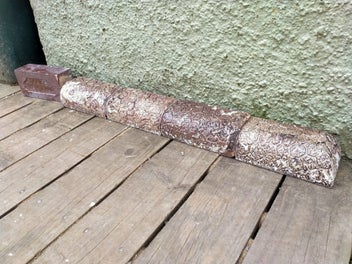 Image 1 of 5