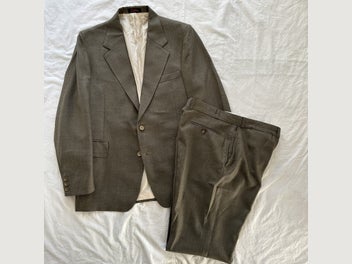Image 1 of 7