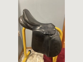 Image 1 of 7
