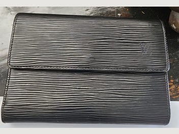 Image 1 of 9