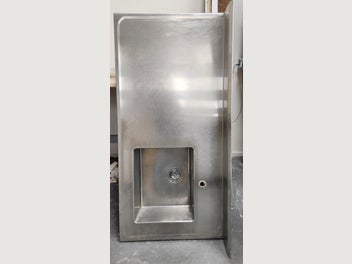 Image 1 of 4