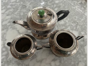Image 1 of 3