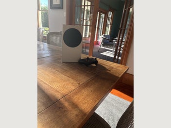 Image 1 of 4