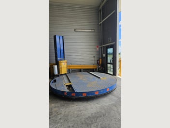 Image 1 of 3