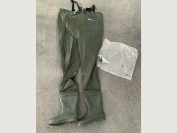 Image 1 of 4