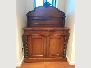 Image 1 of 6