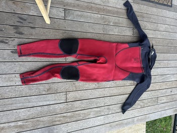 Image 1 of 7