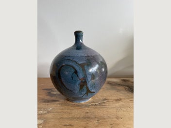Image 1 of 7