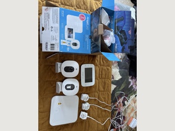 Image 1 of 4