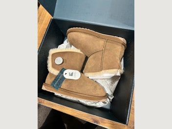 Image 1 of 4