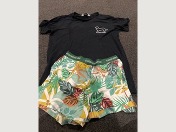 Image 1 of 1