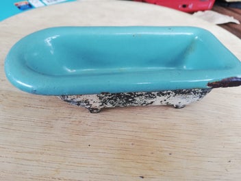 Image 1 of 7