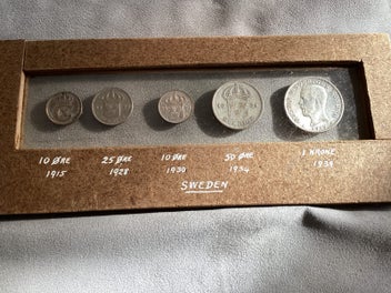 Image 1 of 2