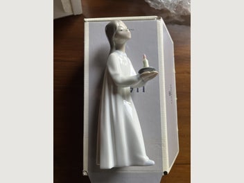 Image 1 of 5
