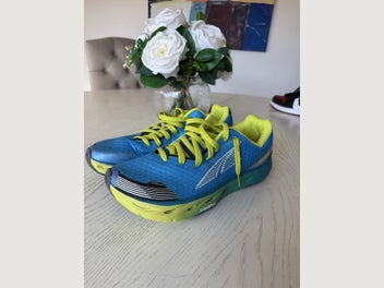 Image 1 of 4