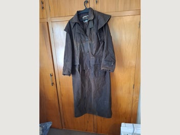 Image 1 of 7