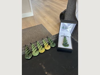 Image 1 of 4