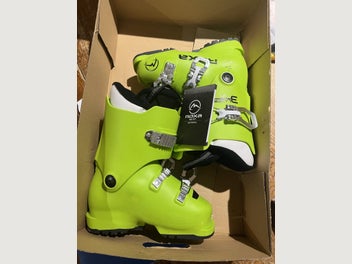 Image 1 of 7