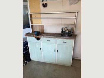 Image 1 of 7