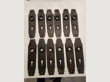 Image 1 of 4