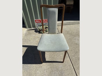 Image 1 of 8