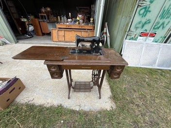 Image 1 of 5