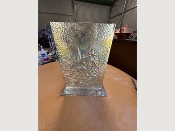 Image 1 of 7
