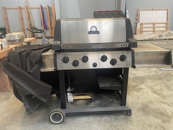 Image 1 of 7