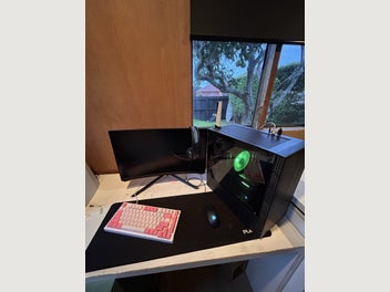 Image 1 of 7