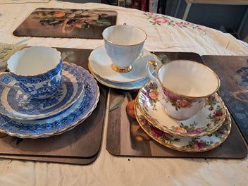 Image 1 of 4