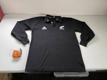 Image 1 of 7