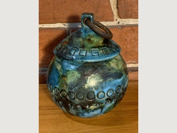 Image 1 of 6
