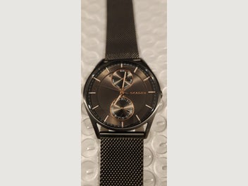 Image 1 of 5