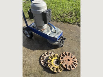 Image 1 of 6