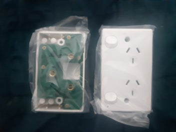 Image 1 of 6